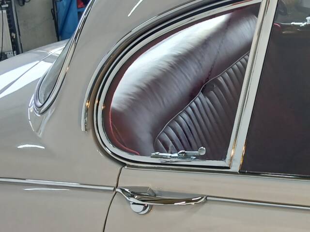 Jaguar Mk II 3.4