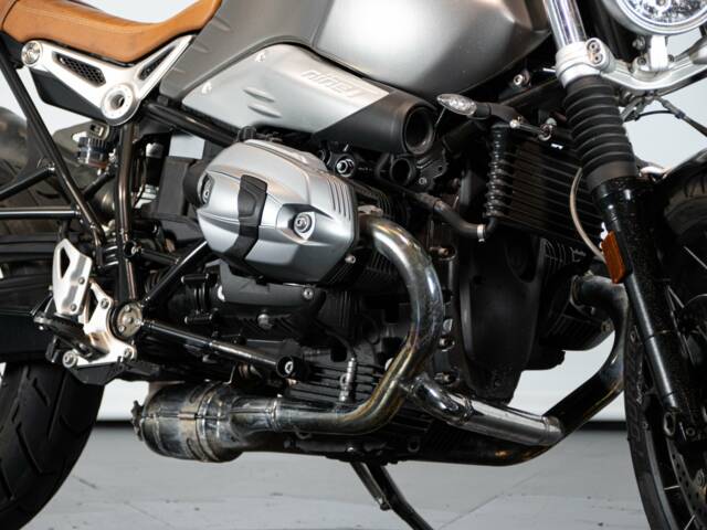 BMW R NineT