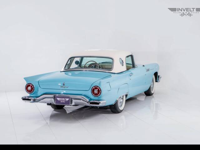 Ford Thunderbird