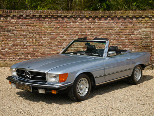 Image 1/50 of Mercedes-Benz 280 SL (1984)