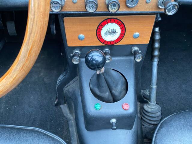 Triumph TR 4