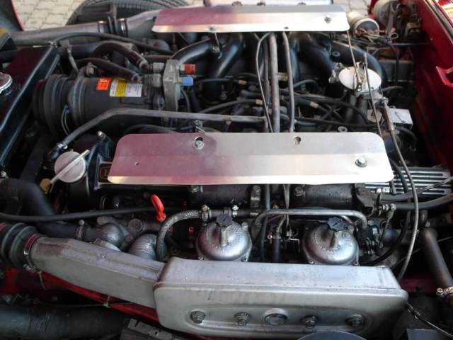 Jaguar E-Type V12 (2+2)