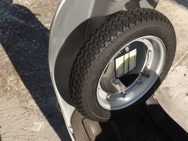Piaggio Vespa 125 Primavera
