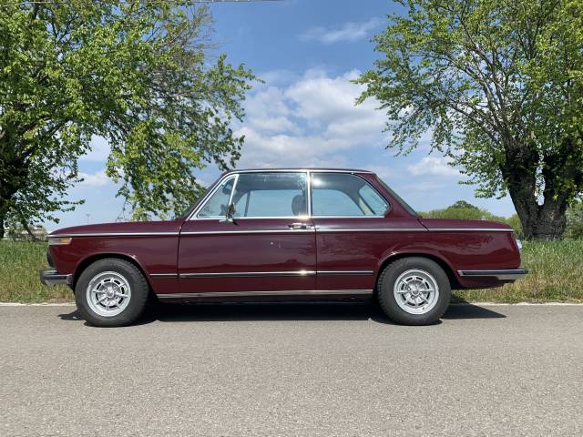 Image 1/37 of BMW 2002 tii (1971)
