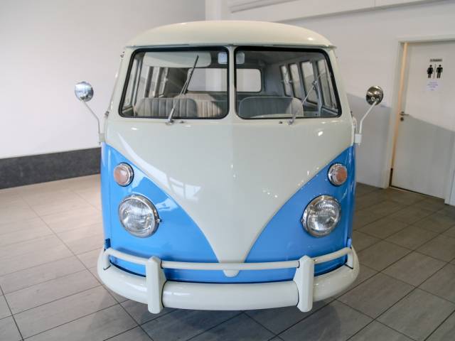 Volkswagen T1 minibus