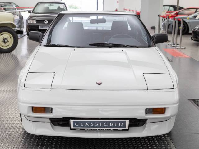 Toyota MR2