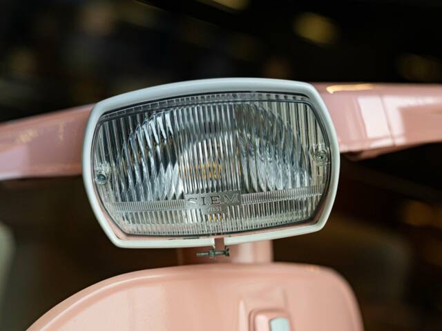 Piaggio Vespa 50 N Special