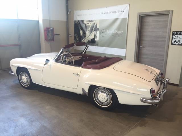 Mercedes-Benz 190 SL