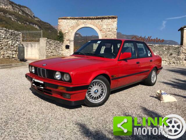 Imagen 1/10 de BMW 320is (1988)