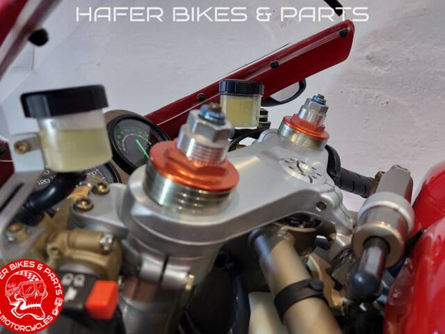 Ducati 916