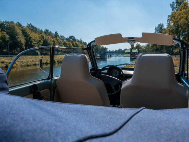 Volkswagen Beetle 1303 LS