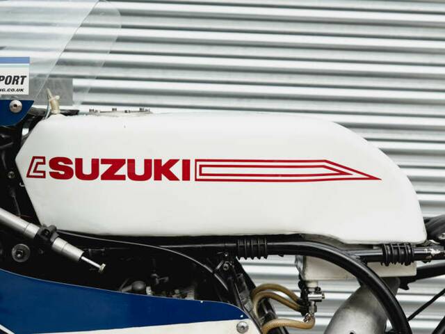 Suzuki GT 750