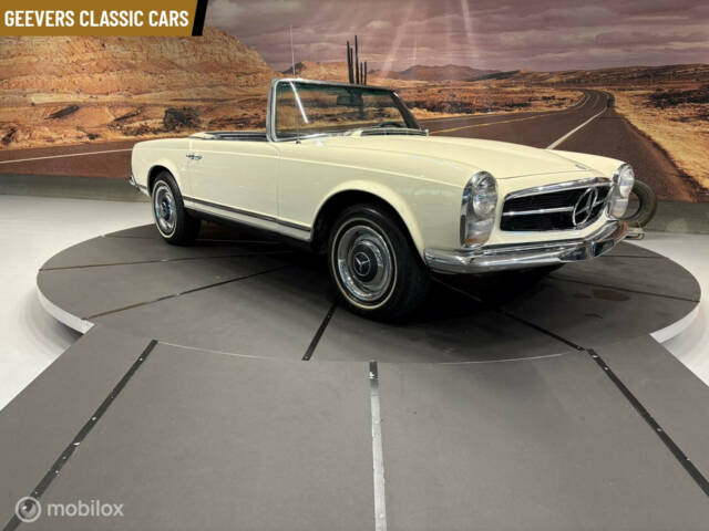 Imagen 1/50 de Mercedes-Benz 230 SL (1965)