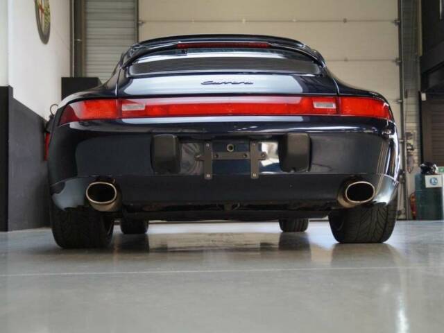Porsche 911 Carrera