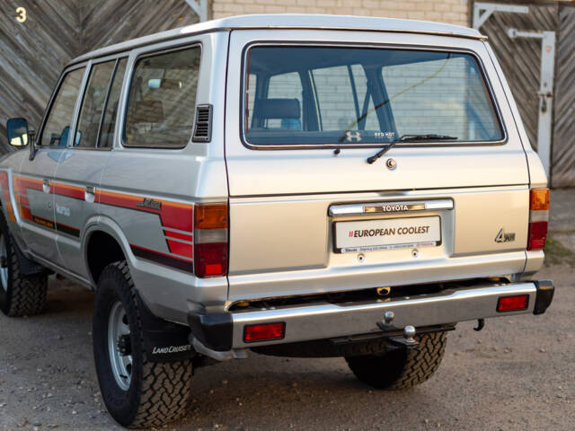 Toyota Land Cruiser HJ61 GX