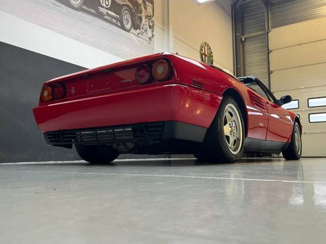Ferrari Mondial T