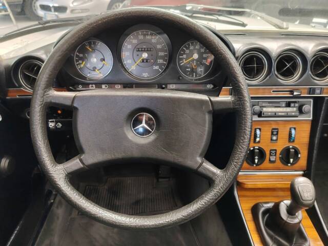 Mercedes-Benz 280 SL