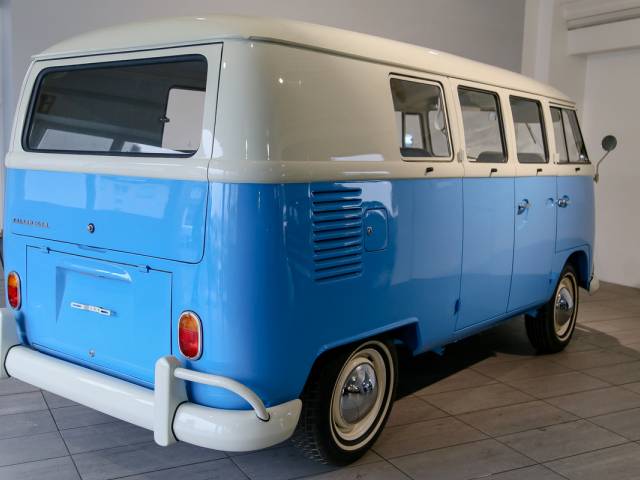 Volkswagen T1 minibus
