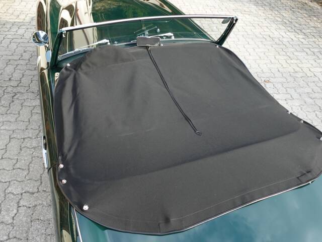 Austin-Healey 100/6 (BN6)