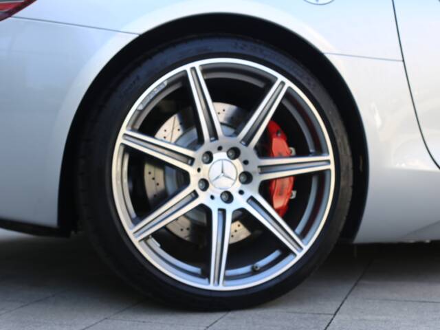 Mercedes-Benz SLS AMG Roadster