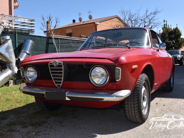 Immagine 1/30 di Alfa Romeo Giulia 1600 Sprint GT (1964)