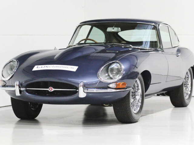 Bild 1/39 von Jaguar E-Type 4.2 (1966)