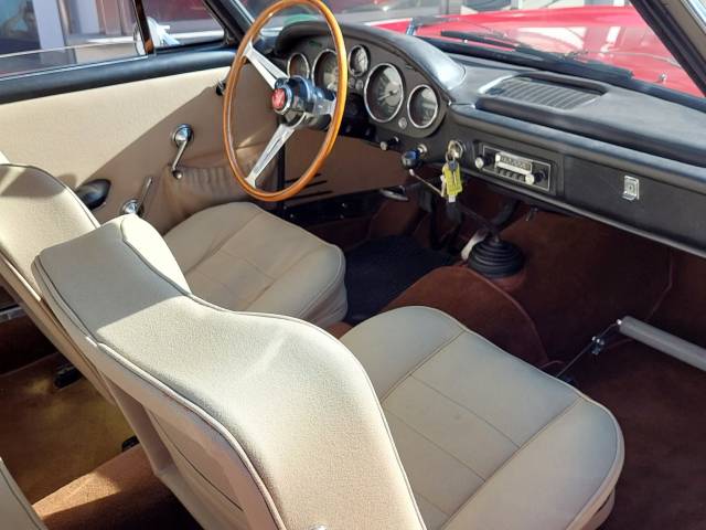 FIAT 2300 S Coupe