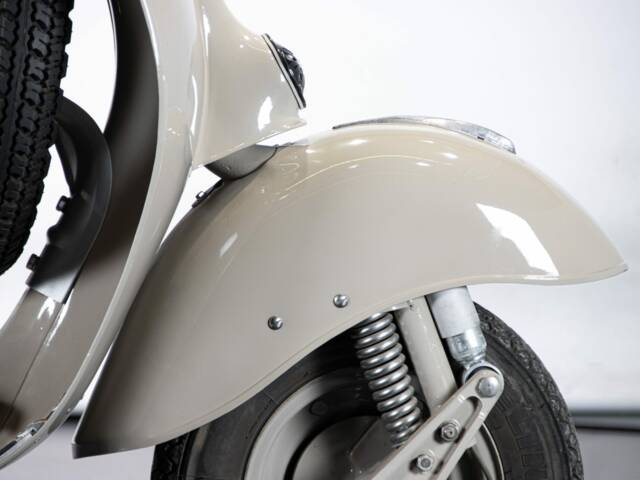 Piaggio Vespa 125