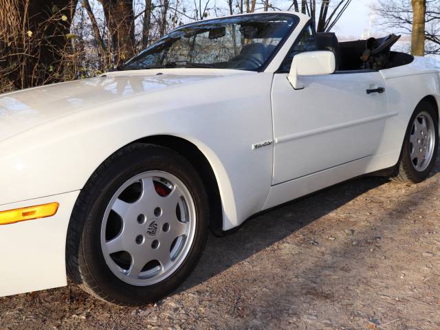 Porsche 944 S2 - Seite