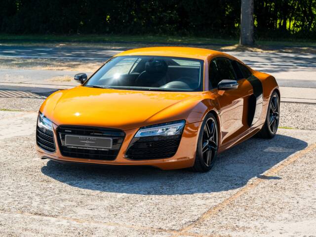 Audi R8 V10