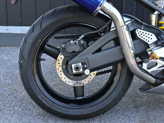 Yamaha YZF-R1