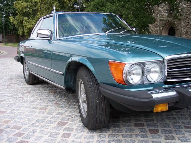 Mercedes-Benz 380 SL