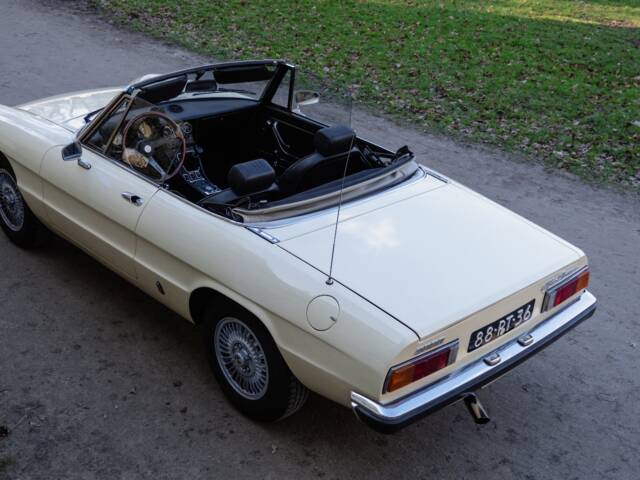 Alfa Romeo 2000 Spider Veloce