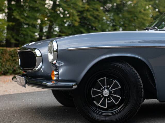 Volvo 1800 E