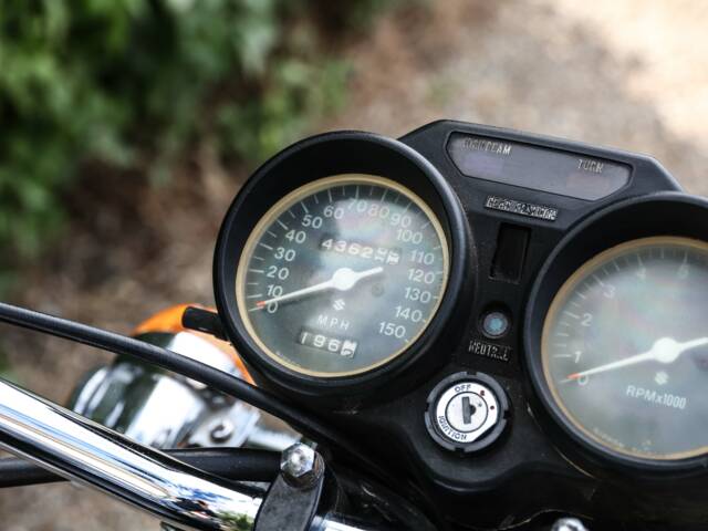 Suzuki GT 550 II