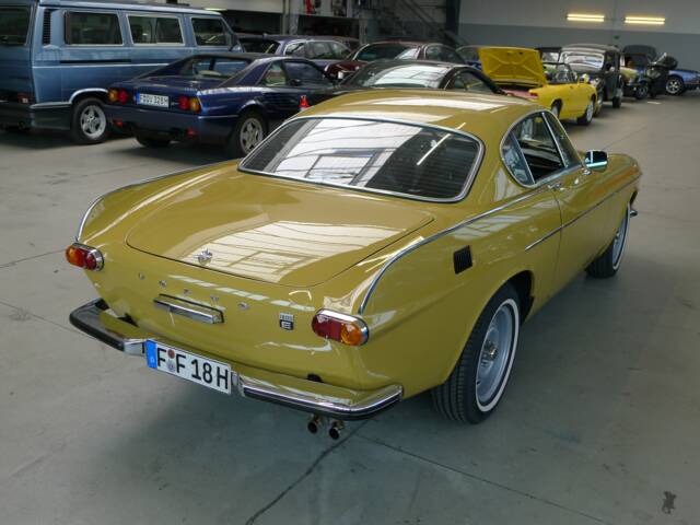 Volvo 1800 E
