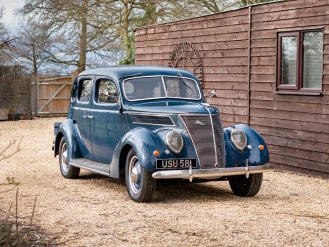 Bild 1/9 von Ford V8 (1937)