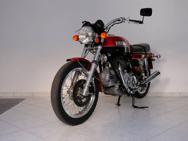 Ducati 750 GT
