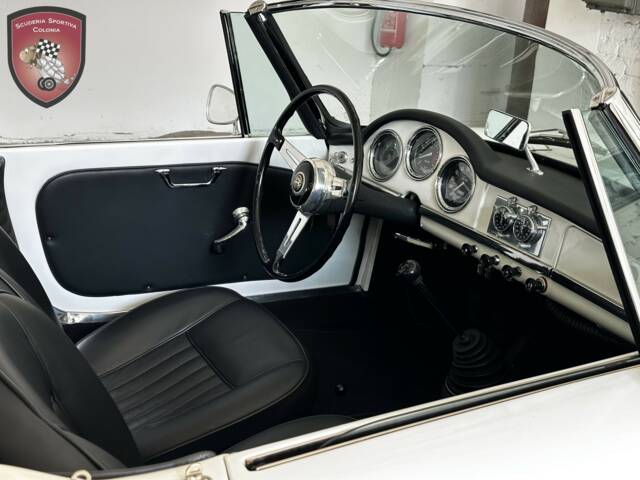 Alfa Romeo Giulia 1600 Spider Veloce
