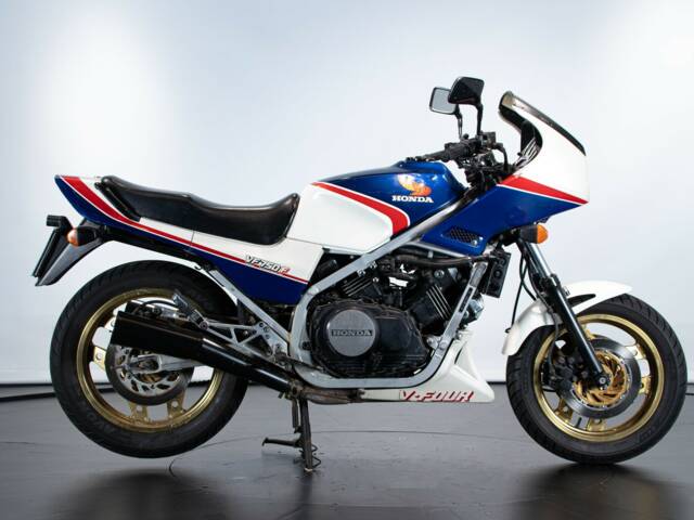 Honda VF 750