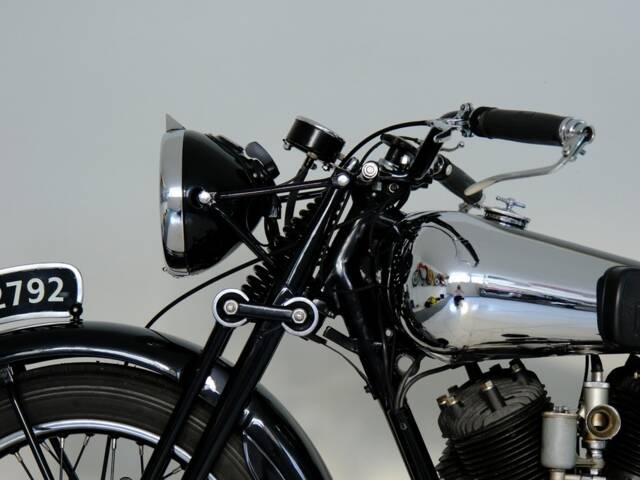 Brough-Superior SS 80