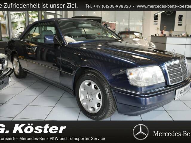 Mercedes-Benz E 220