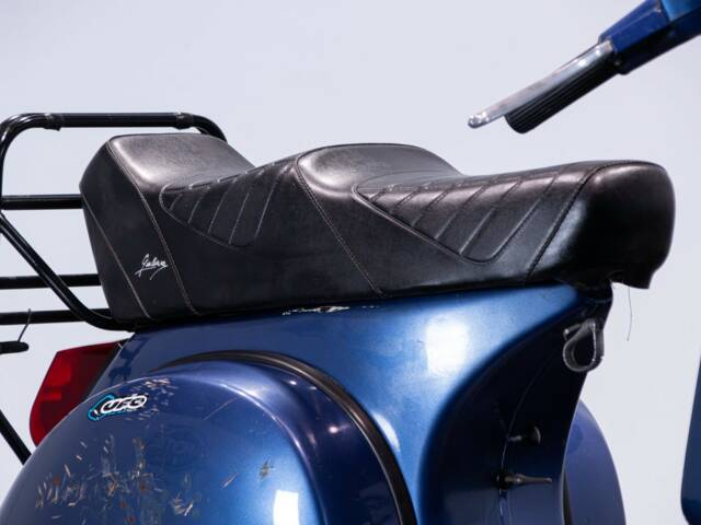 Piaggio Vespa PX 125 E