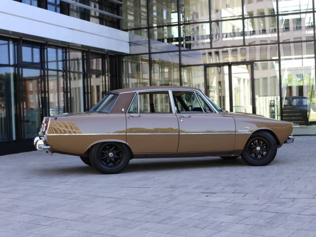 Rover 3500