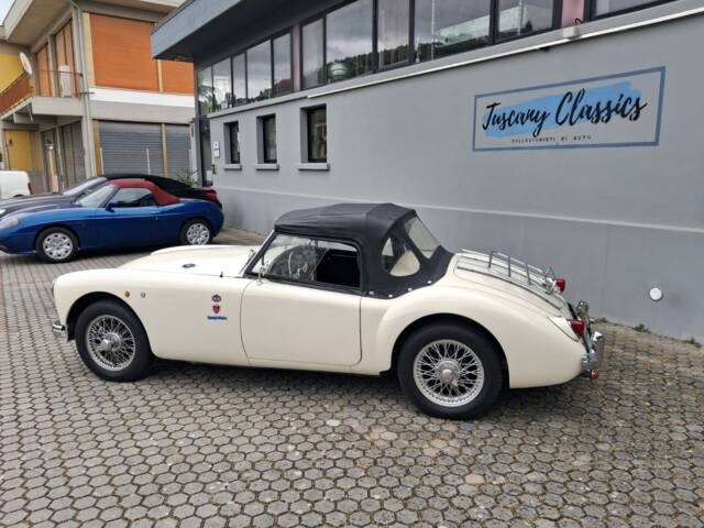 MG MGA 1500