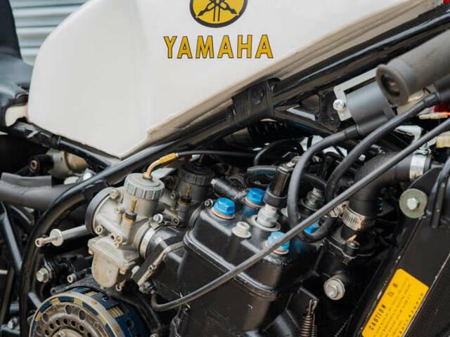 Yamaha TZ 750