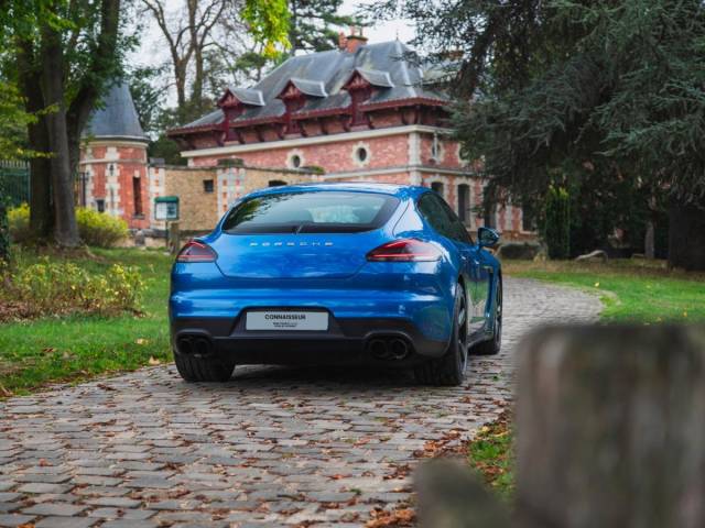 Porsche Panamera GTS