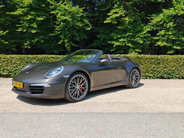 Image 1/8 de Porsche 911 Carrera S (2012)