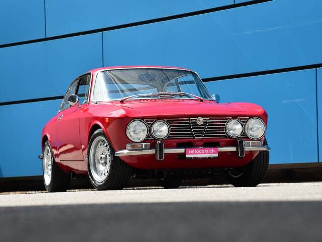 Alfa Romeo 2000 GT Veloce