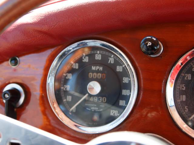 MG MGA 1500